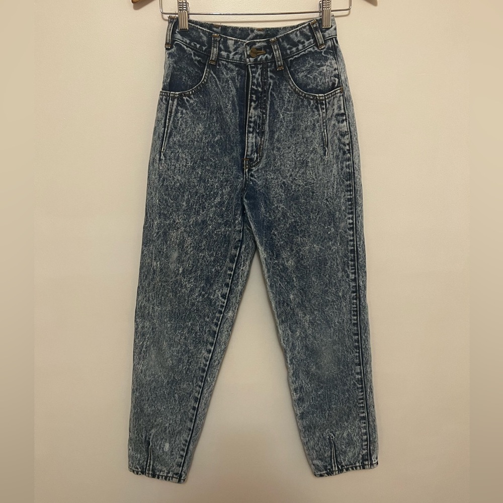 Bonanza - casual jeans collection. Denim “ mom jeans “